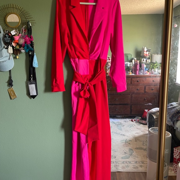 Fashion to Figure: Patrick Starr Collection Red and Pink Jumpsuit Size 2 - Picture 3 of 10